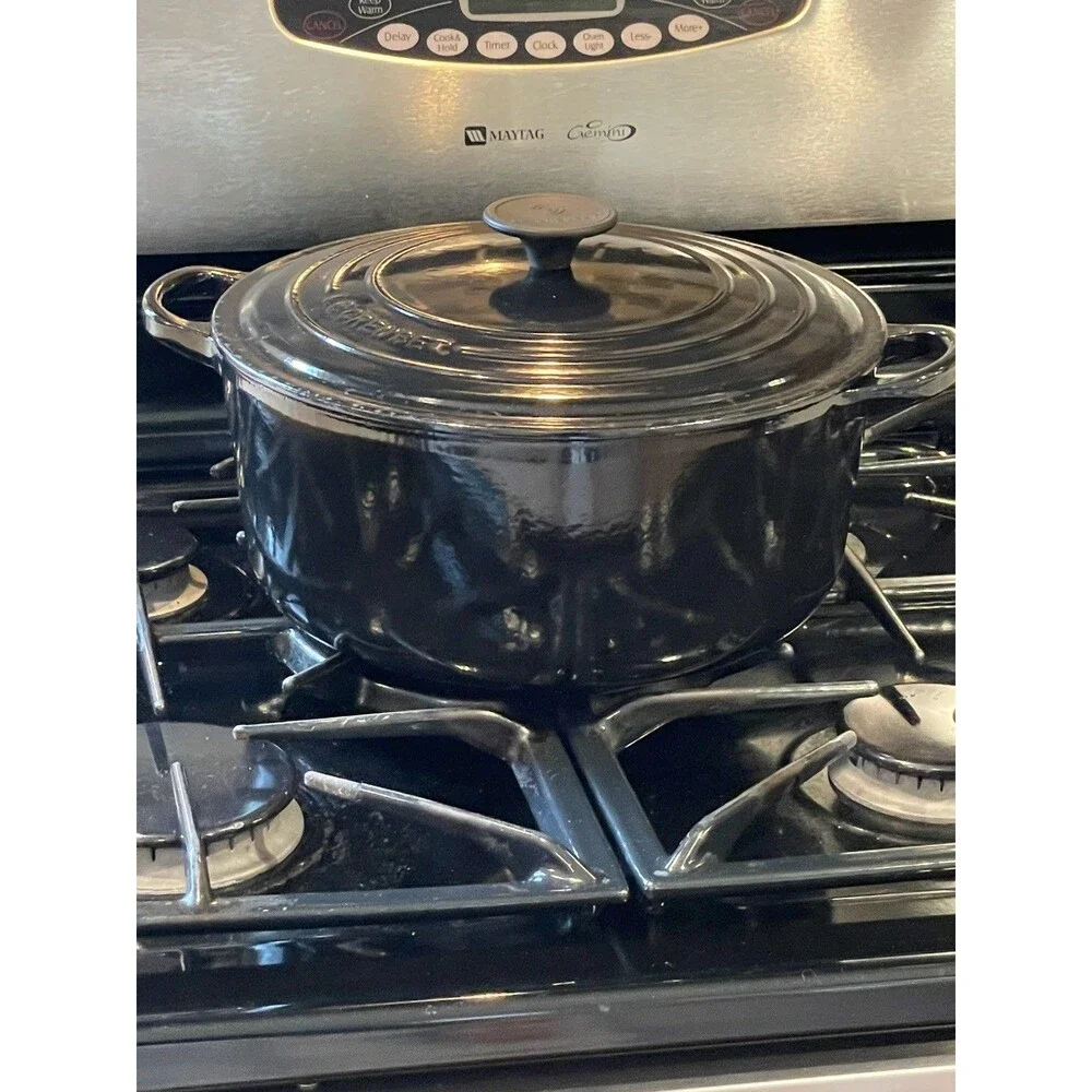 Le Creuset #26 5.5 Qt Round Dutch Oven Shiny Black Onyx Enamel Cast Iron France